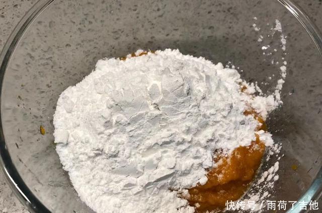 香甜|平底锅就能做的早餐饼,不加一滴水,软糯香甜,全家都爱吃,安排