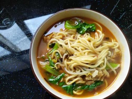 医生|36岁大哥脂肪肝重度，转氨酶从361降到34，医生：3种食物要少吃