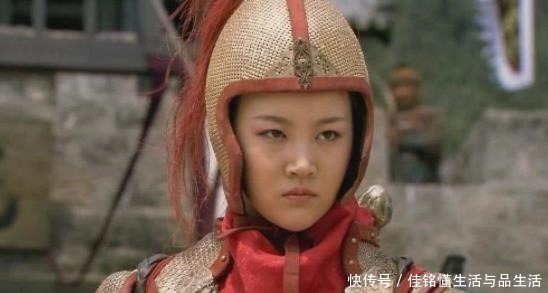 上山|扈三娘被林冲活捉上山后,为何不献给首领晁盖,却嫁给了王英