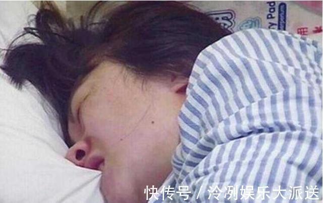 宝宝|26岁孕妇生下龙凤胎,正要缝合时她却大叫“等下”,医生满脸无奈