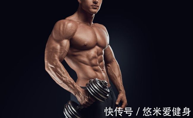 肩胛骨|如何锻炼三角肌后束?4个动作每周练2次,提升肩部肌肉立体感