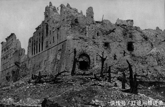 二战|二战中被遗忘的航空队：彻底砸断德国继续进行战争的资本