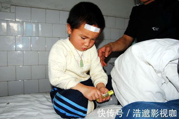 晓霞|宝宝铅中毒,智力停留在4岁,祸首是常见的它,别让娃碰