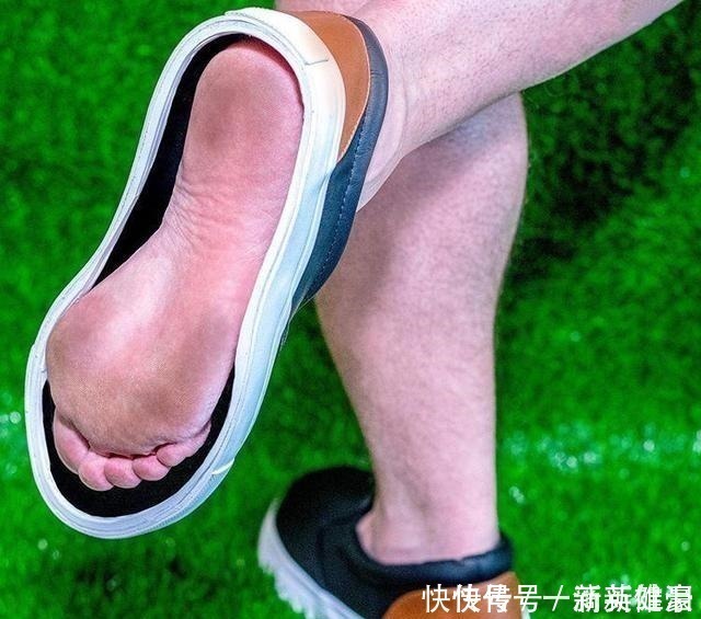 沙雕!美国沙雕设计师,专门设计毫无用处的产品,用实力在搞笑