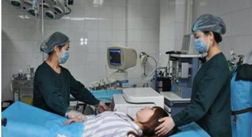 轻松|怀二胎会轻松点吗?这三点原因,每一点都让孕妈感觉害羞!