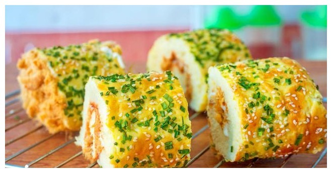 面包店最受欢迎的肉松面包卷,教你在家做,精确到克,新手也能做