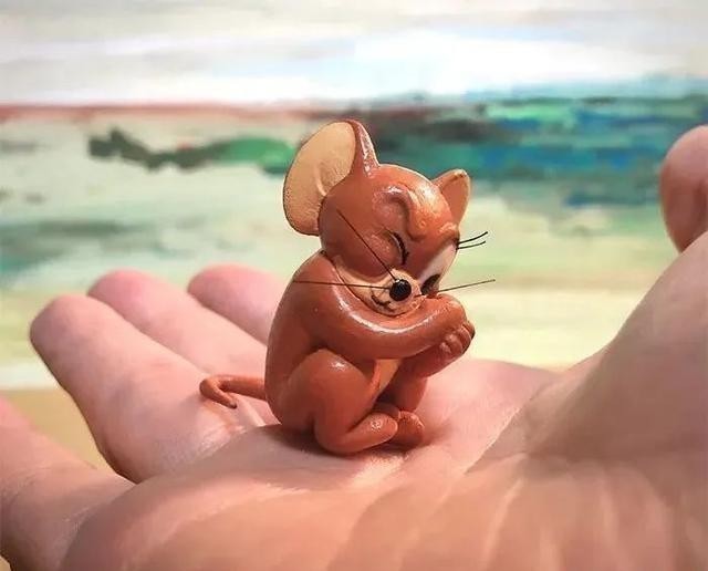 杰瑞|雕塑家还原猫和老鼠场景，看到这些作品，网友：童年又回来了