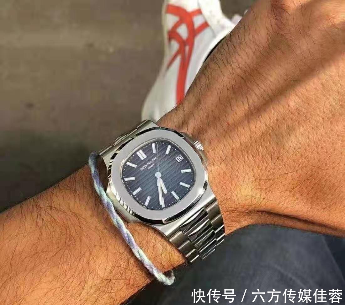 气球|人群中一眼就能认出的手表,鹦鹉螺、皇橡、水鬼和蓝气球