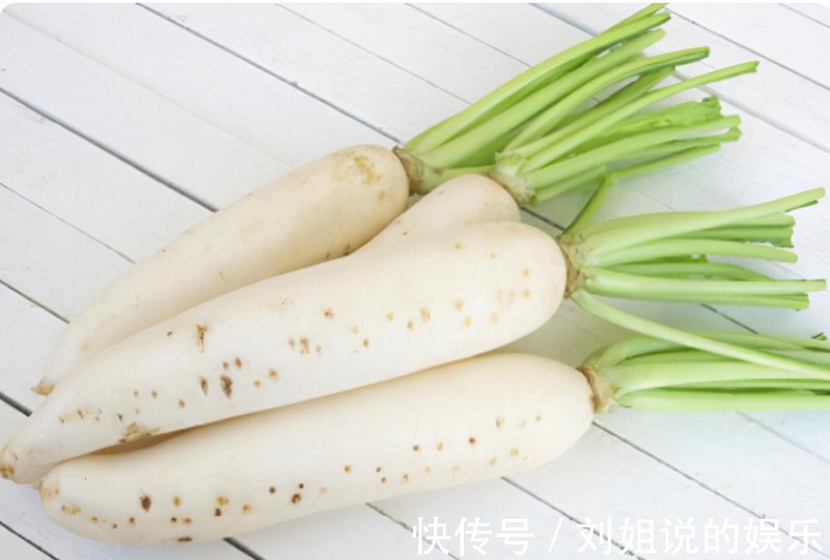 营养价值|白萝卜营养价值高,医生建议:3种人尽量不要吃,避免弄巧成拙