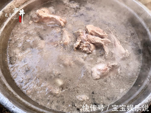 排骨|煮排骨大骨头时,记住“3用2不放”,肉香腥味小,汤白味道鲜