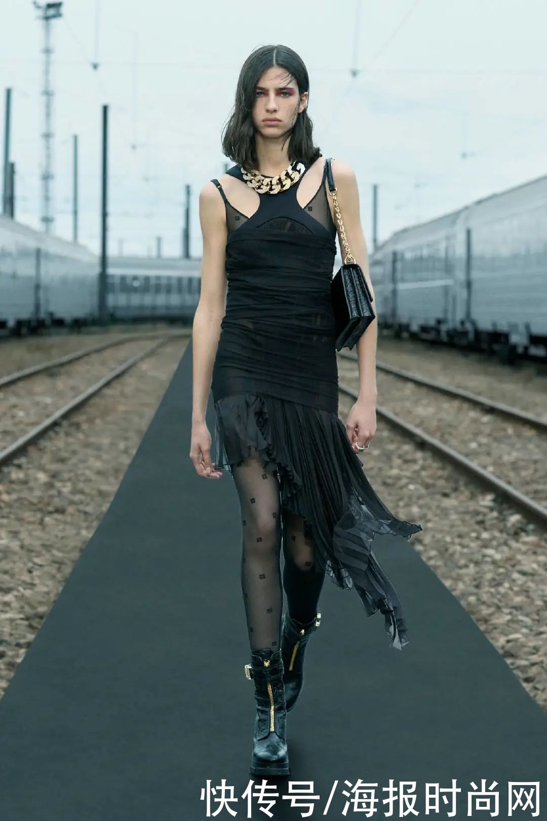 今夏比BM风还火的tension we教你美 | wear