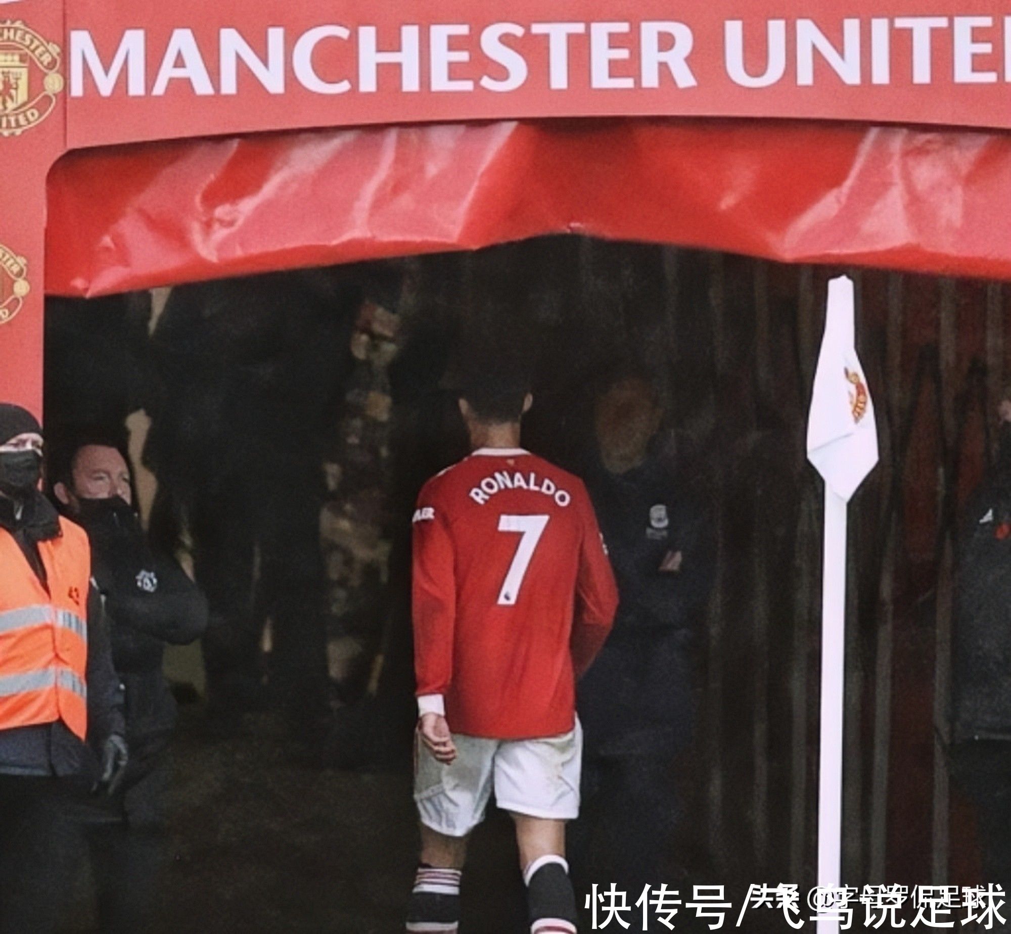 主教練|媒體：不應(yīng)該引進(jìn)C羅，夏窗離開(kāi)曼聯(lián)+波切蒂諾賽季結(jié)束接掌帥印