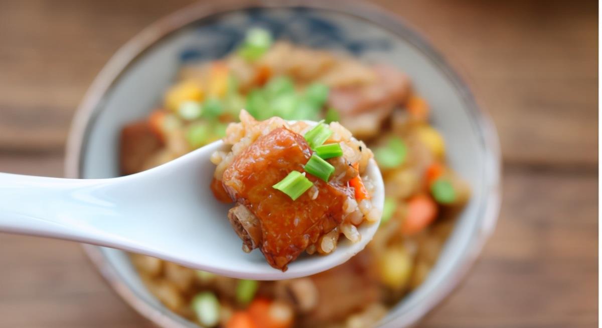 自从学会米饭新吃法,1周1次,每回1大锅都见底,锅都不洗了