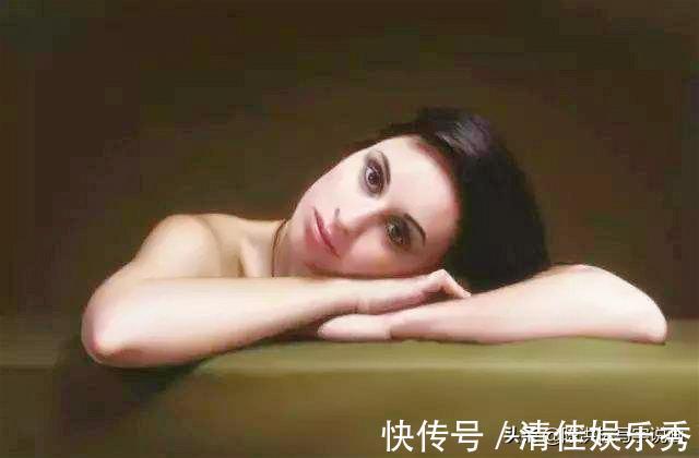 哈维尔|他画女人体比冷军还逼真,照相机都拍不出来,网友:怎么好意思画