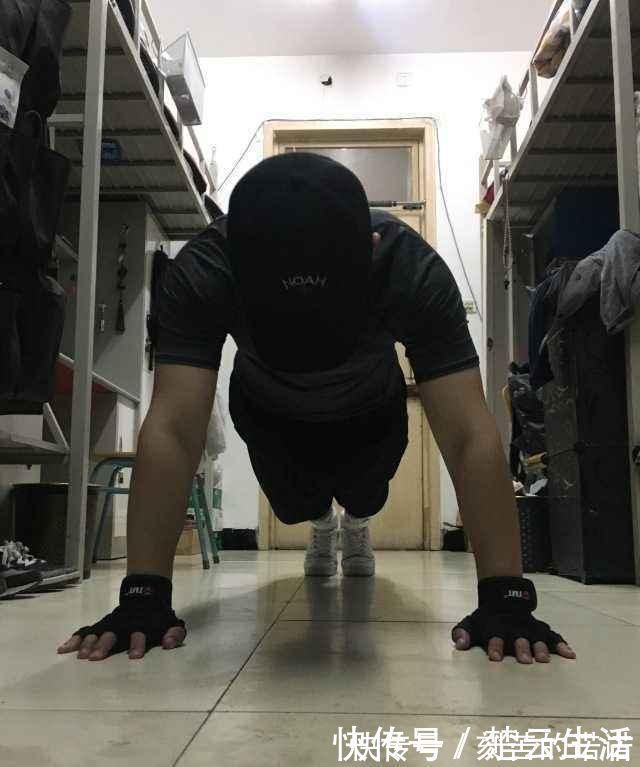 耐力|如果俯卧撑有段位,你一口气能做多少个标准俯卧撑呢对号入座吧
