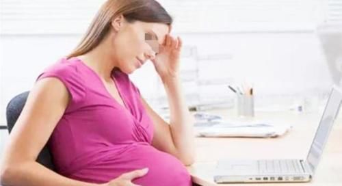 巧克力|23岁孕妈“产妇餐”火了，没人伺候只能自己做，网友：没必要心疼