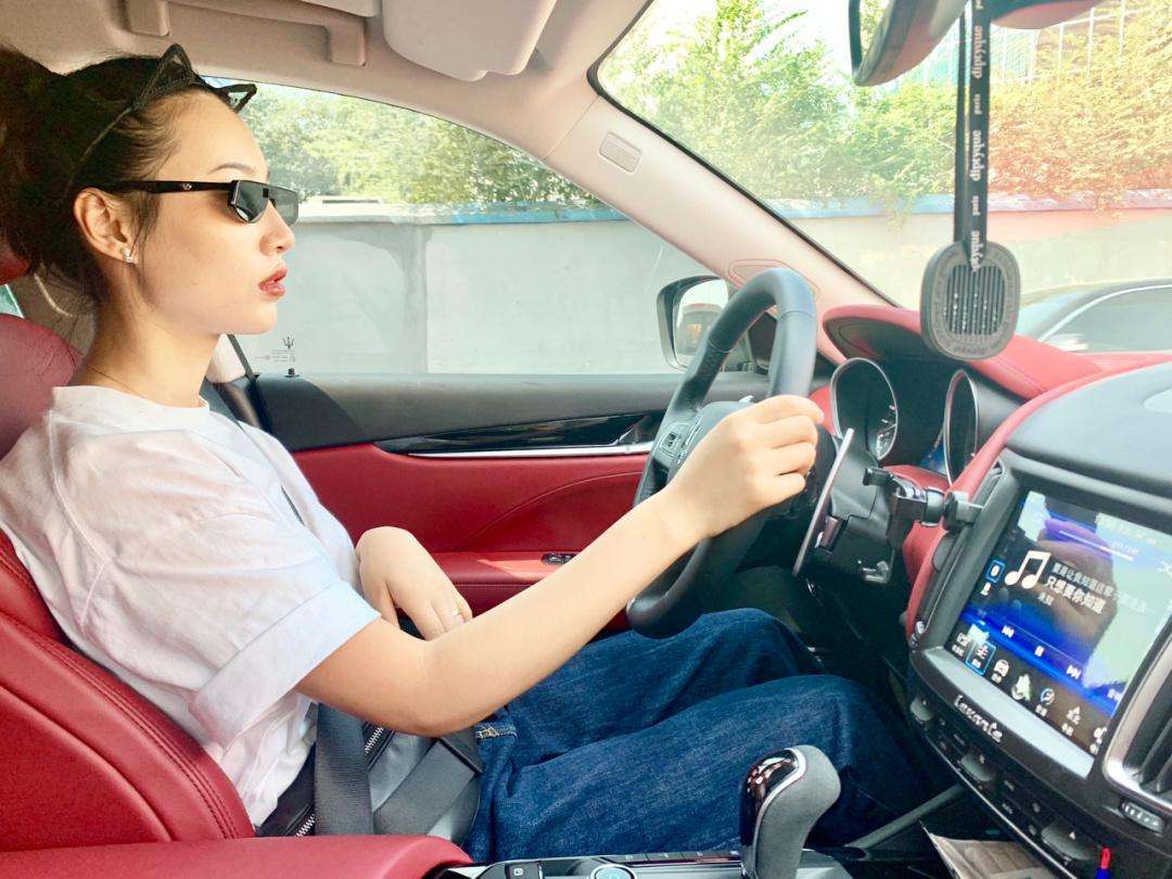 70后|“给女儿买了房,反而毁了姻缘”,70后父母的诉苦,引人深思