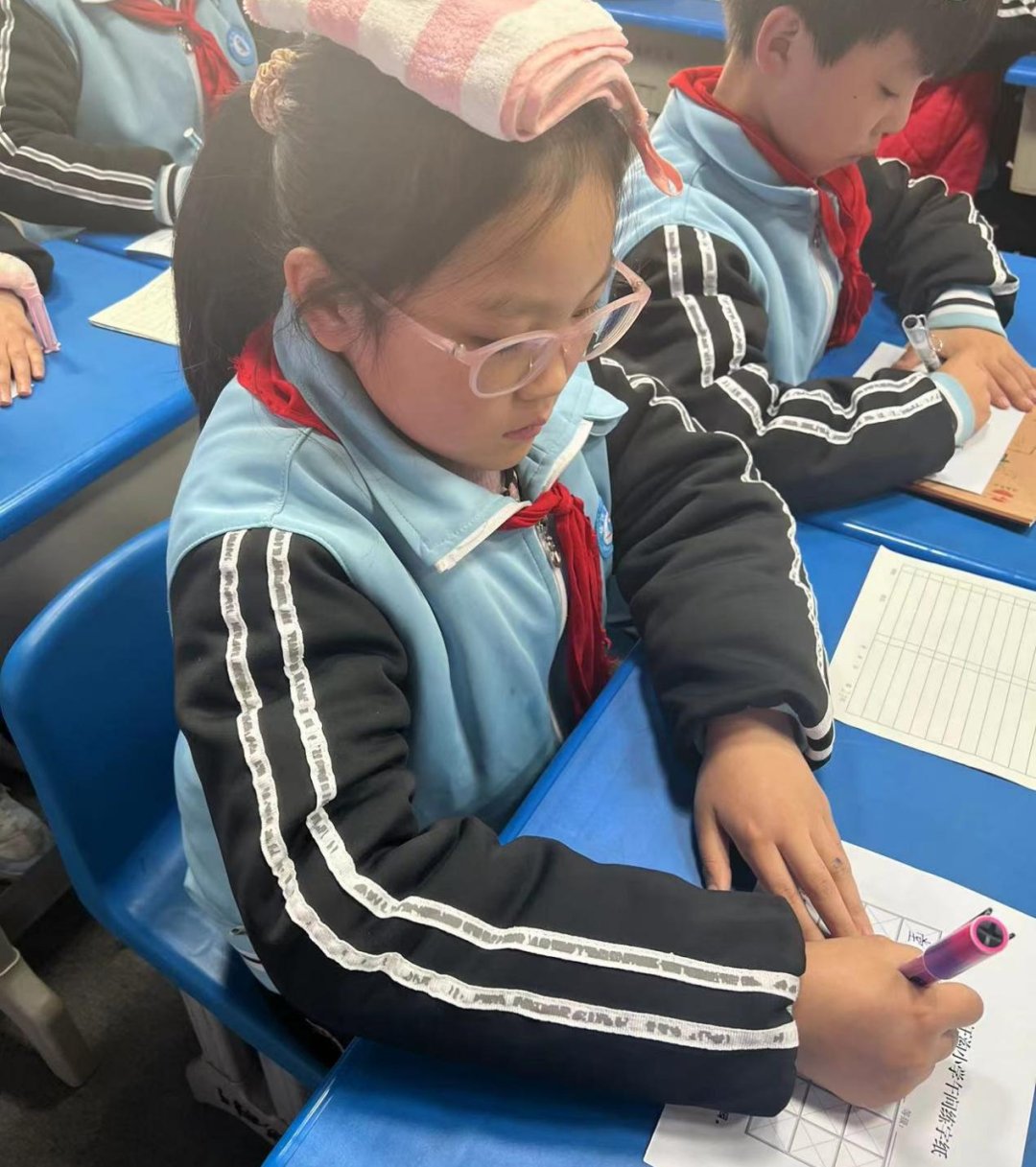 书香！诗诵黎明，书写美好——临沂汪沟小学举行午写规范推进活动