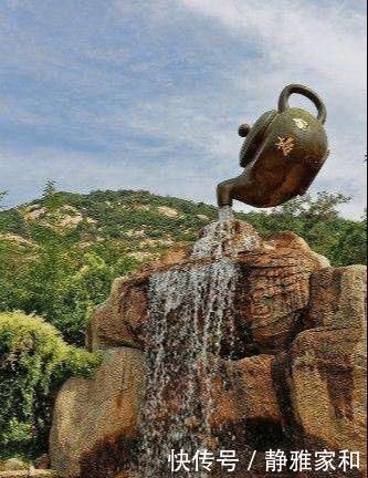 中年|悬空的大茶壶不停流水，引众游客好奇观望，原来是这个原理！