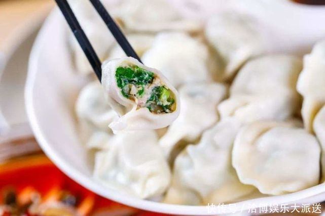 饺子|冬天最常吃的菜,钙是鸡蛋的7倍,1块钱买3斤,用来包饺子太好吃