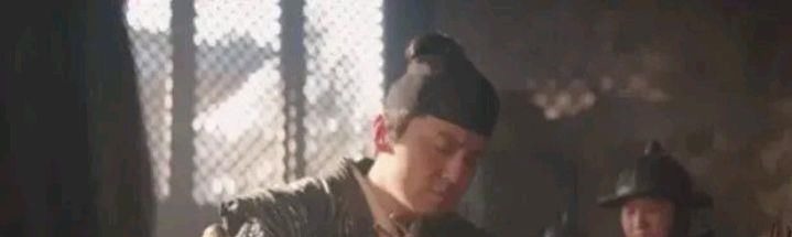 在拍《绣春刀2》时,雷佳音眼看人手一份盒饭,为何却没他的份儿?