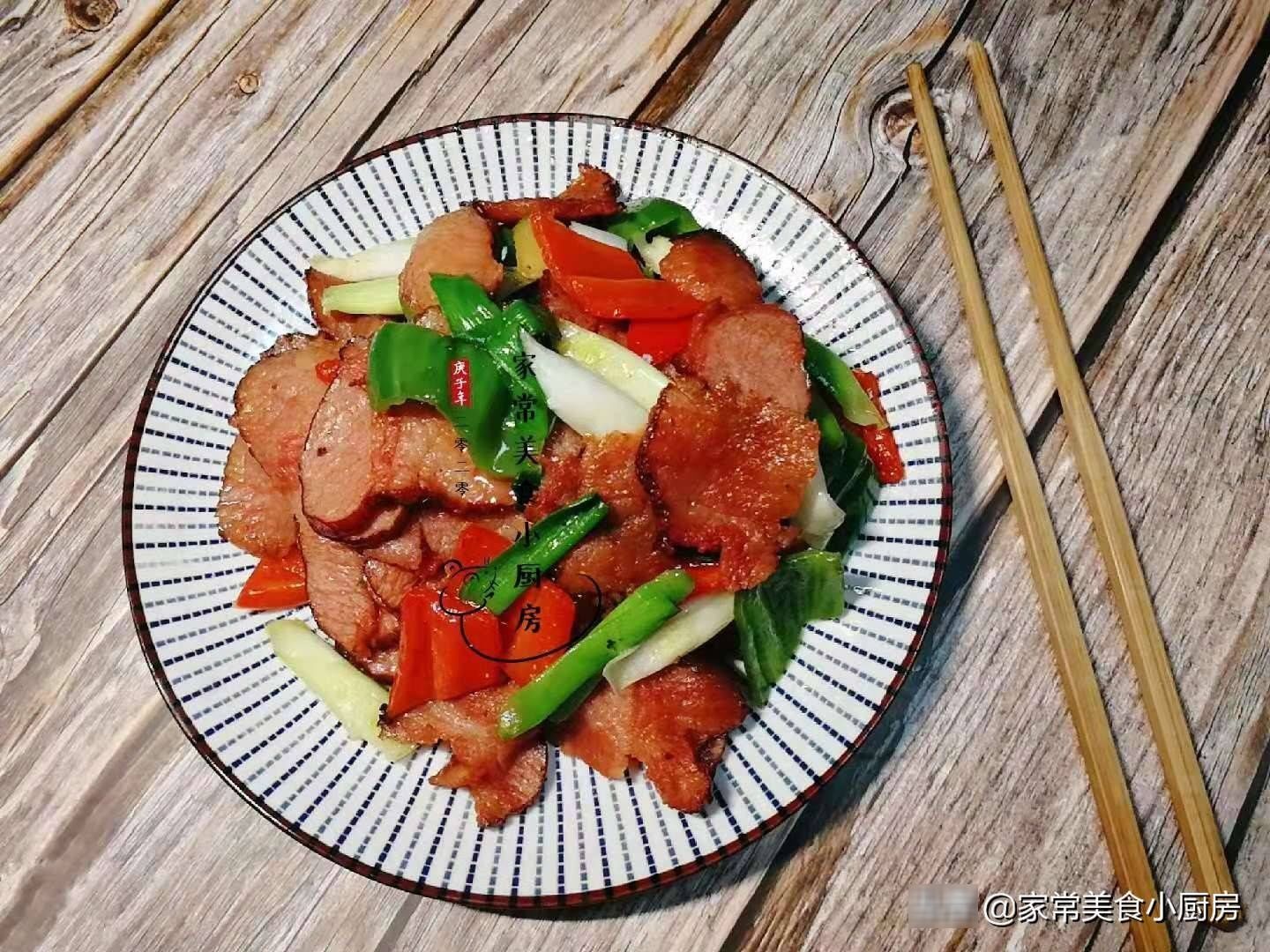 腊肉炒出来又咸又硬咬不动？只需多加一个步骤，腊肉咸香而不硬