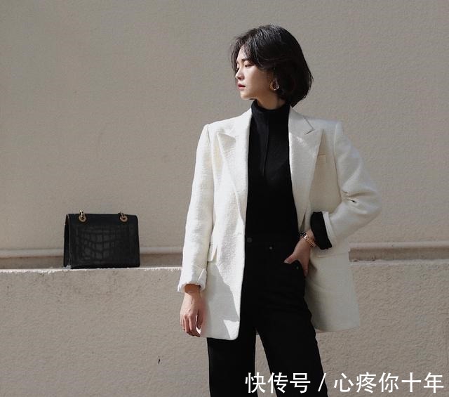 西装套装 初春穿西装,配什么裤子才好看!