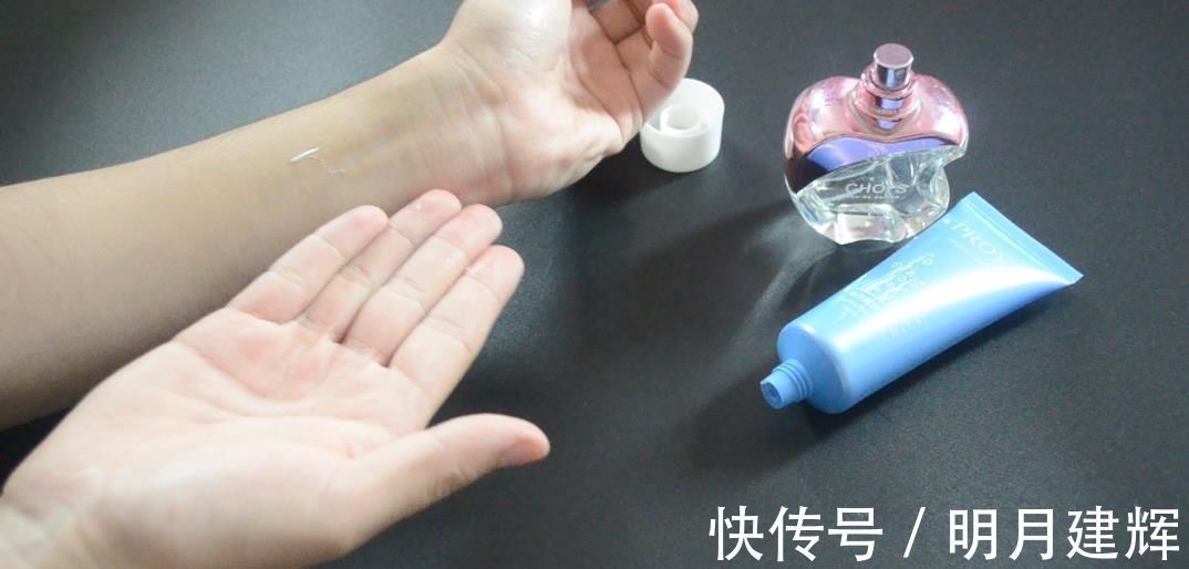 袜子|原来袜子上的挂钩还有这个妙用, 看到的人没有一个不夸好的
