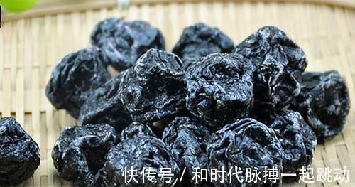 胡萝卜素|聪明女性爱吃3种食物，每天吃一盘，补益气血，抗衰老，好处多多