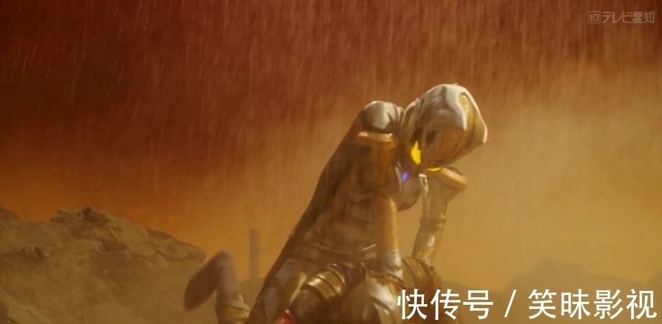 静间光国|特利迦奥特曼和卡尔蜜拉为什么在泥水中打斗?圆谷:背后有深意