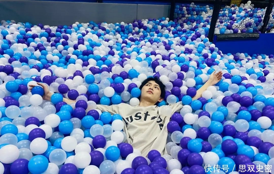 查杰:眉眼间流淌着的温暖与坚毅 Seek For U 坚毅