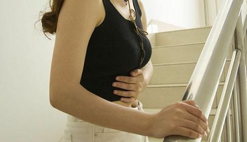 不好|女人什么时候绝经合适？医生：别超过一个时间段，早了晚了都不好