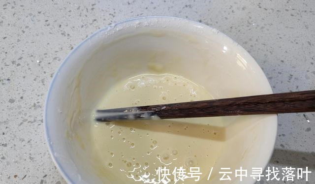 干炸蘑菇|餐馆里“很脏”的一道菜，不少人常会点，厨师下馆子却从不吃！