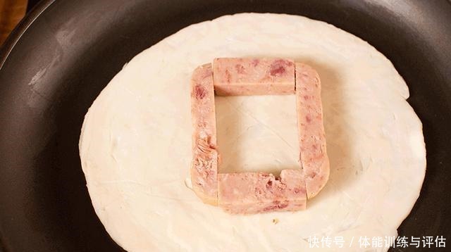 这饼太绝太香了,不管你会不会做饭,谁都能做好吃,5分钟就搞定!