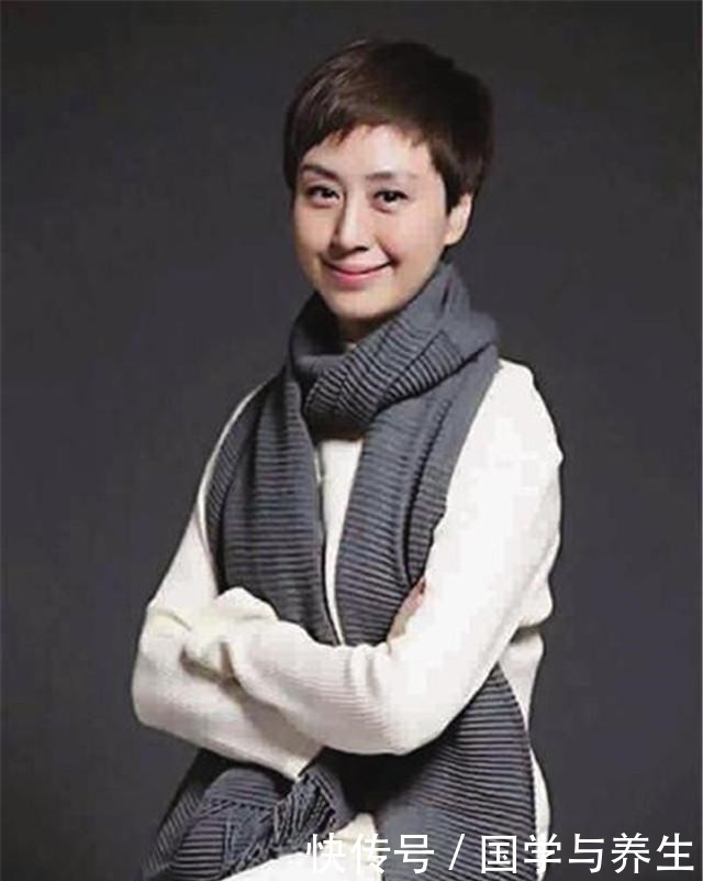  中国京剧之星史依弘，与大18岁的李成儒离婚后，至今未婚