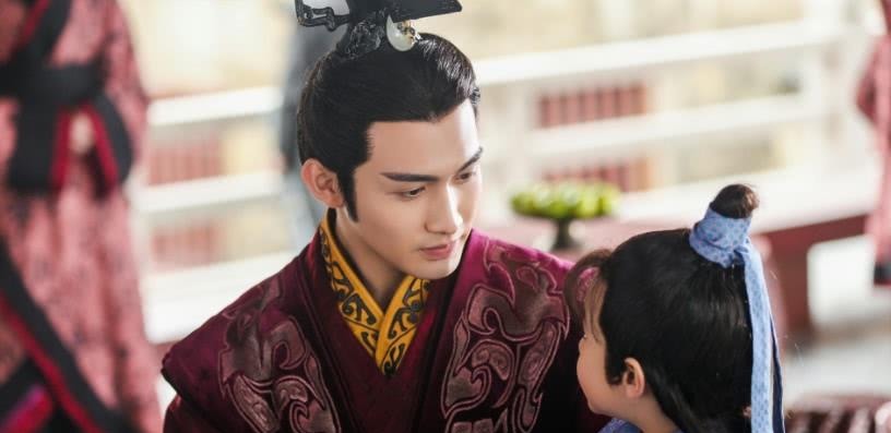 皇帝|他被中国历史称为千古第一皇帝，统一文字和钱币，后人却惨遭杀害下落不明