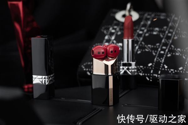 耳机|独特口红设计！华为FreeBuds Lipstick耳机来了：11月17日见