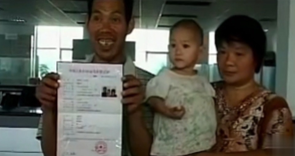 肚子|一岁半女婴意外“怀孕”,体内被查出死胎,手术途中吓坏医生