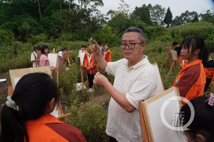 端午节|渝澳两地学生走进田园，感受一株艾草的魅力