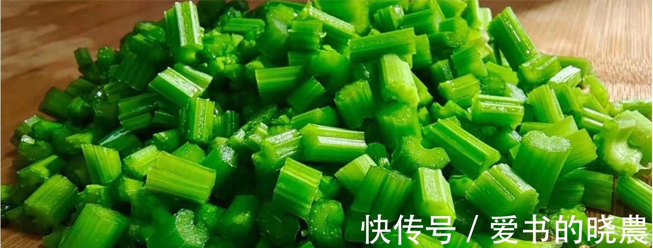 碱性|暑期,建议给孩子多吃碱性蔬菜,维A含量高,好吃营养身体好!