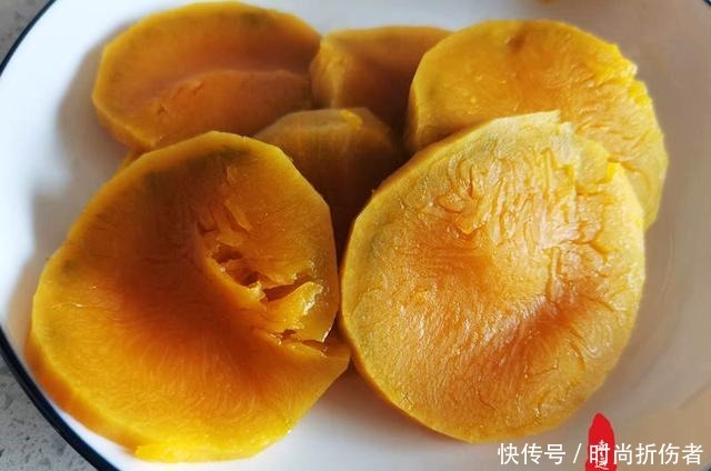 网红店蜜豆卷超火,其实在家也能做,我加入了南瓜泥更好吃