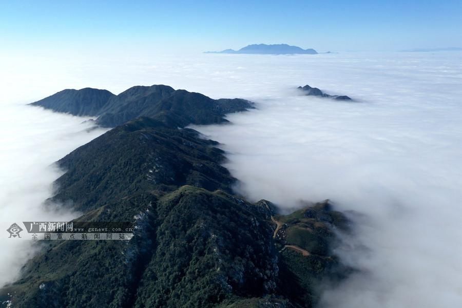 族自治县|广西三江银装素裹景美如画