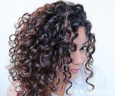 短发 新年发型别再乱剪了,这才是当下最火的发型,无论长短都很心动