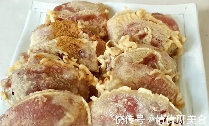 冬天洋葱别再炒着吃了，教你新做法，外酥里鲜，待客超有面子