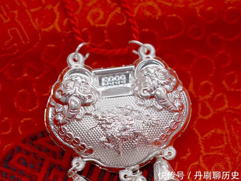 不解之缘|首饰圈银锁与麒麟的不解之缘