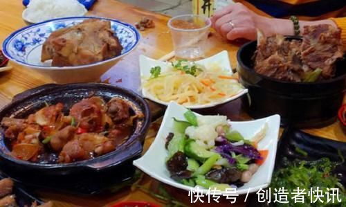 清蒸鲈鱼|去下馆子，常点这4道菜，老板一看就知你是行家！便宜好吃不踩雷