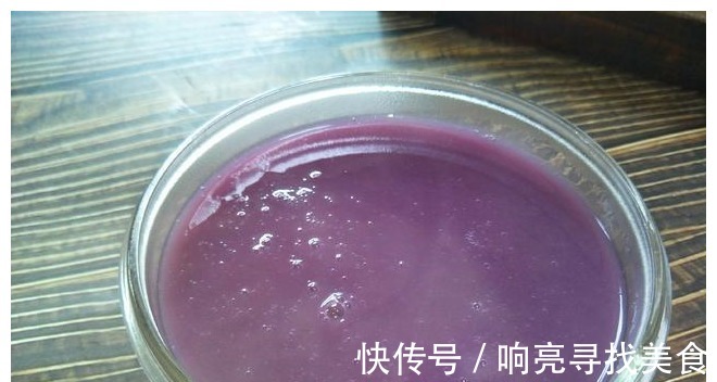 紫薯汁|夏天天热，我爱给孩子熬这汁，一向挑食的孩子，连喝2碗！