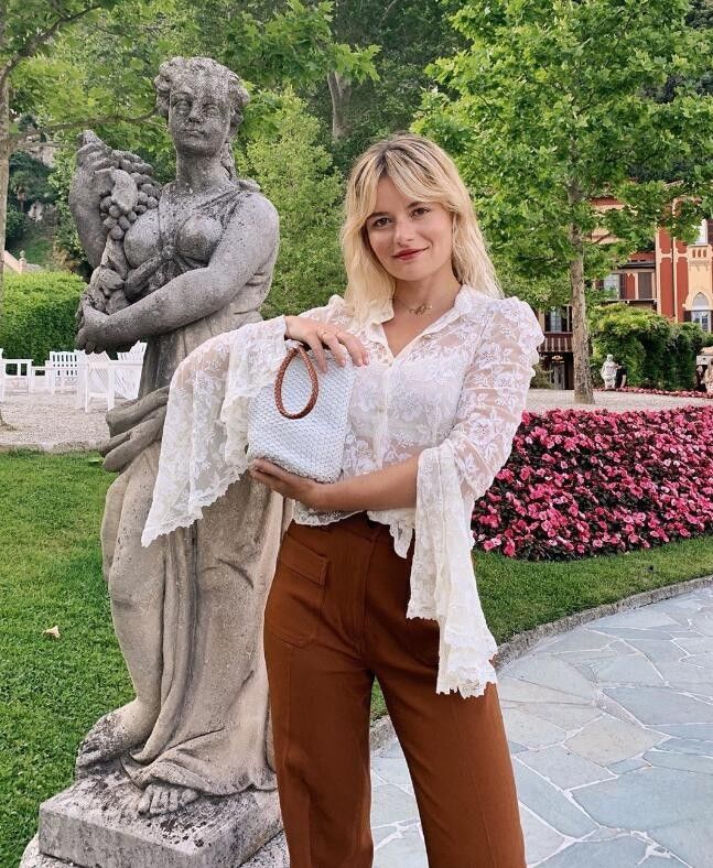 九分裤|一个被记者耽误的法国博主 Sabina Socol的法式穿搭范本