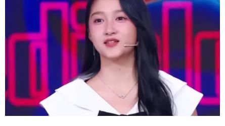 美食|關(guān)曉彤推薦北京美食，說出最愛的一樣，孟美岐卻皺著眉頭說了6個字