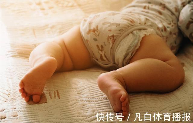 可劲儿|天冷降温别让孩子这样睡,真生病了后悔都来不及,家长要重视